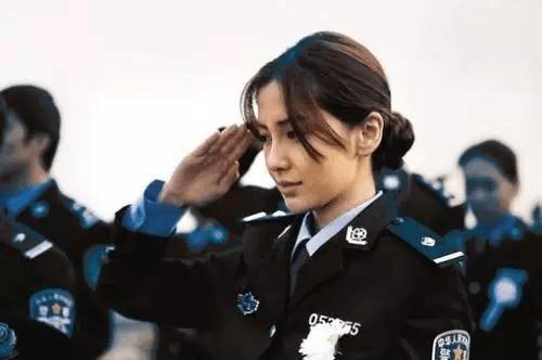 警花记者吃瓜视频,揭秘娱乐圈幕后真相